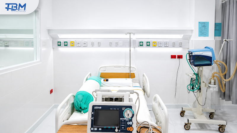 ระบบก๊าซห้อง ICU เบื้องหลังความปลอดภัยที่ช่วยยื้อชีวิตผู้ป่วยวิกฤต ความสำคัญของระบบก๊าซในห้อง ICU